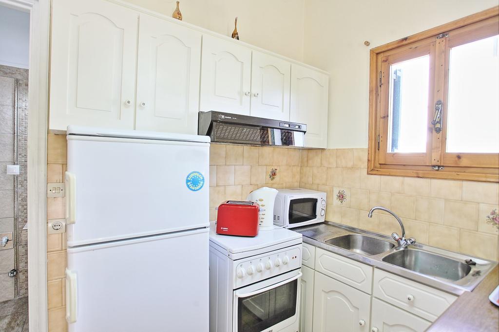 Appartamento Zouli Sophia Kalámi Esterno foto